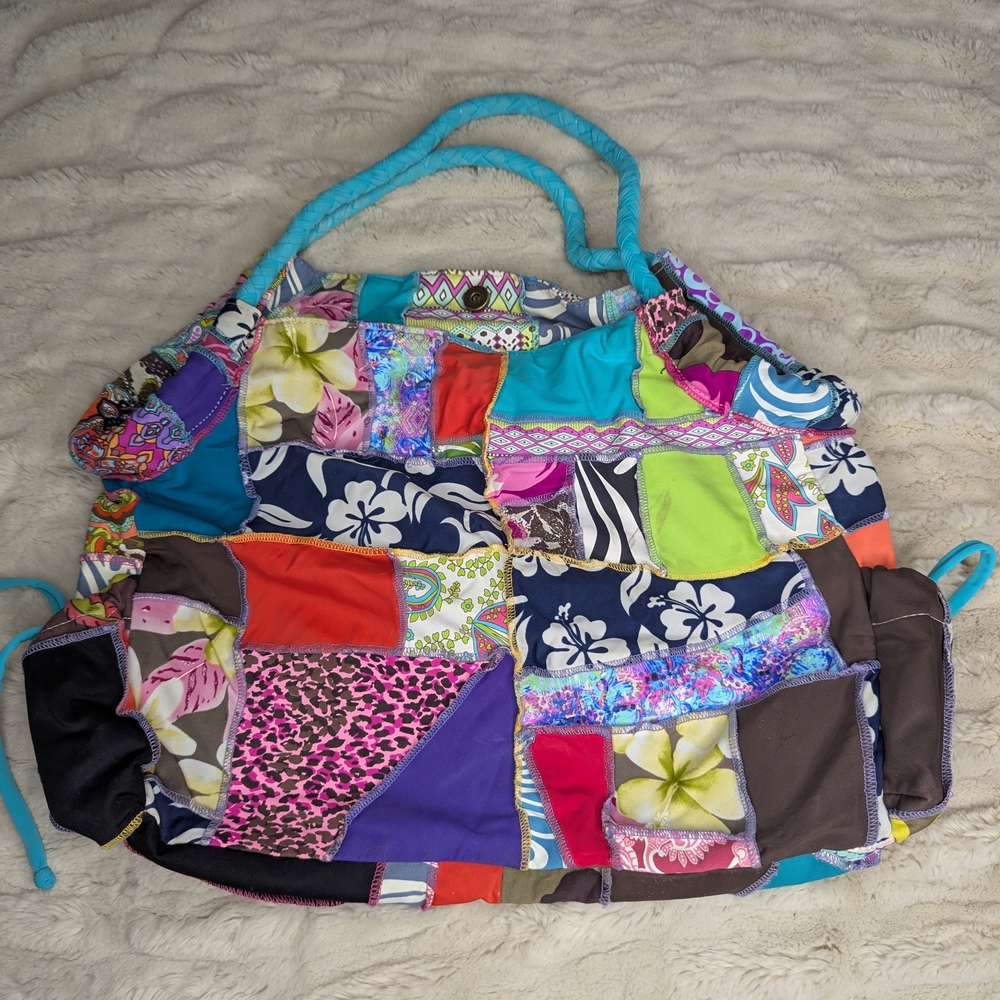 PUALANI COLORFUL BEACH TOTE